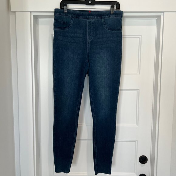 Spanx Women Size Large Tall Slim Fit Medium Dark Wash Jean-ish Ankle Pull on Leg - Picture 7 of 8